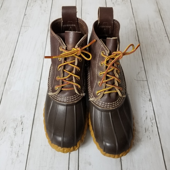 L.L. Bean Bean Boots 6\